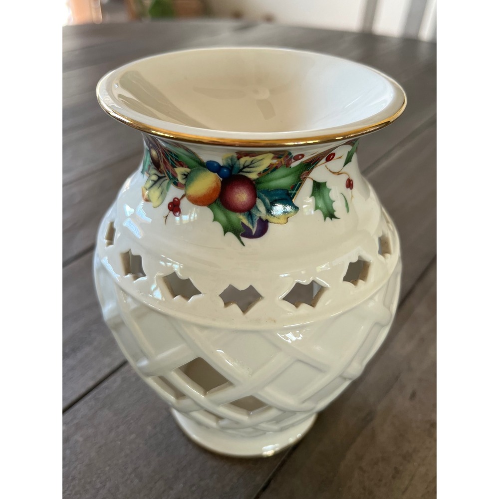 Lenox Holiday Tartan Dimension Collection Votive Tea Light Lamp Ivory Gold Trim